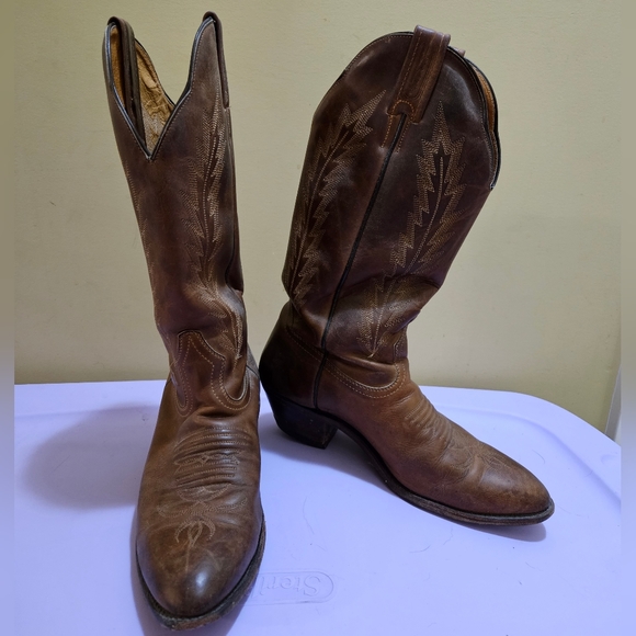 *Sold* Boulet cowboy boots - Picture 2 of 4